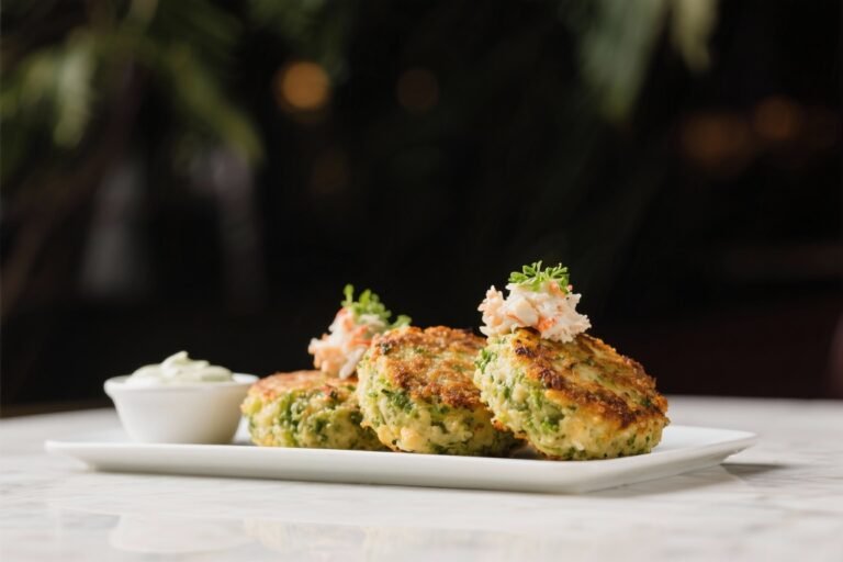 Wasabi Crab Cakes With Dipping Sauce – Crisp, Zesty, and Easy