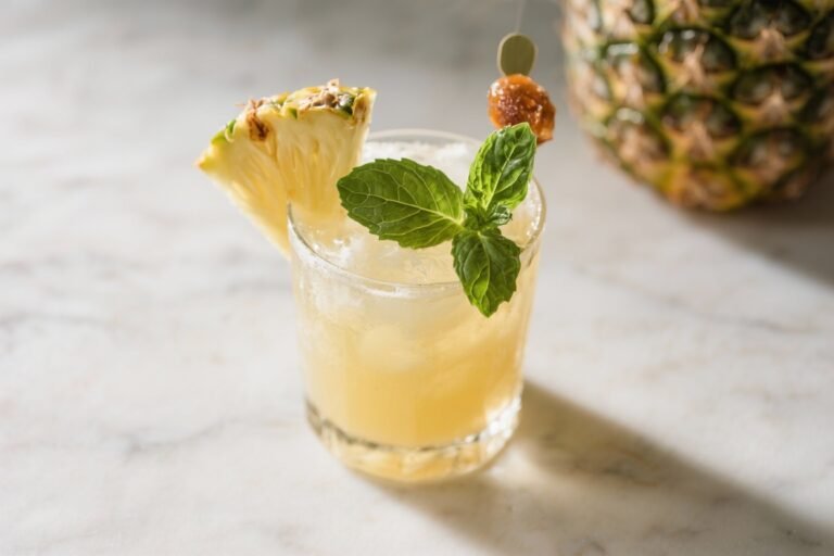 Pineapple, Basil & Rum Kombucha Cocktail – Bright, Bubbly, and Refreshing