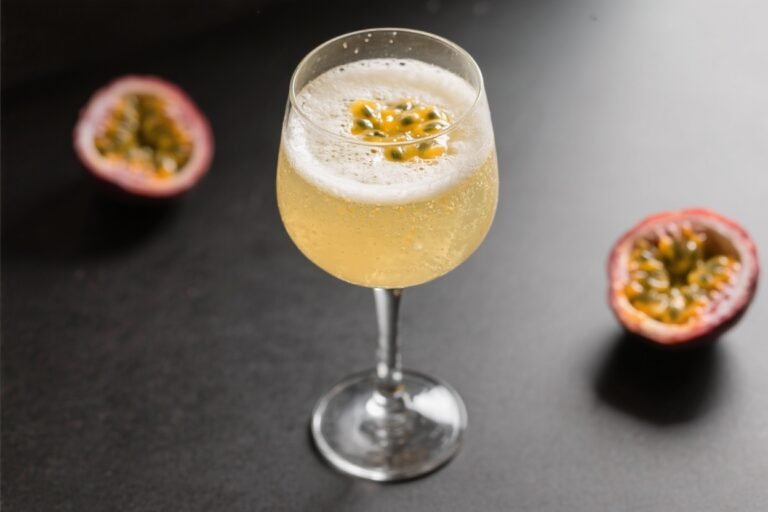 Passion Fruit Champagne – A Bright, Bubbly Sip for Any Celebration