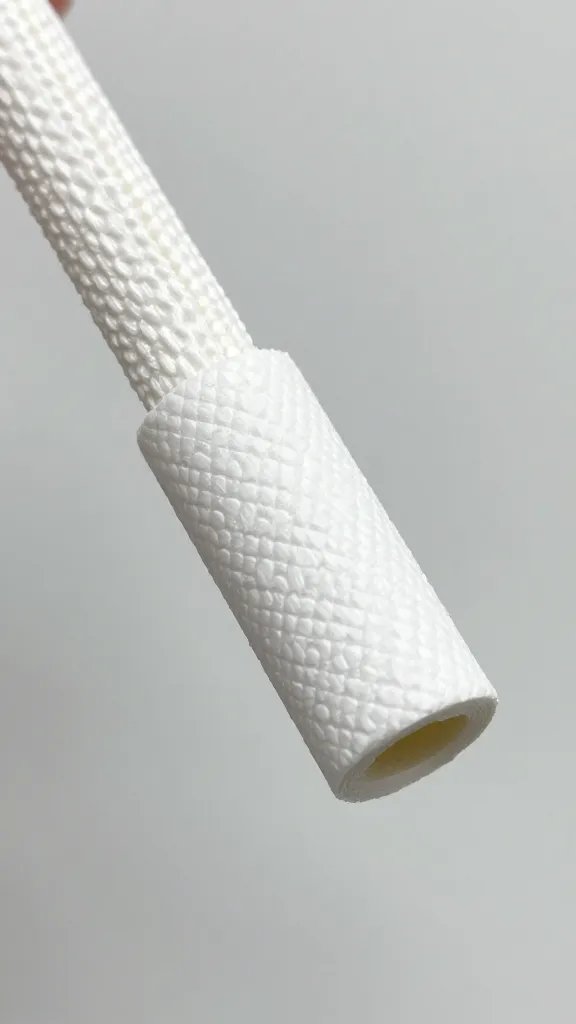 closeup heat-fused polypropylene rope end, clean cut
